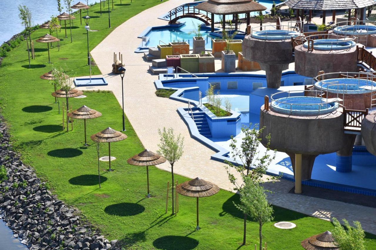 Tahiti apartman Hajduszoboszlo Bagian luar foto