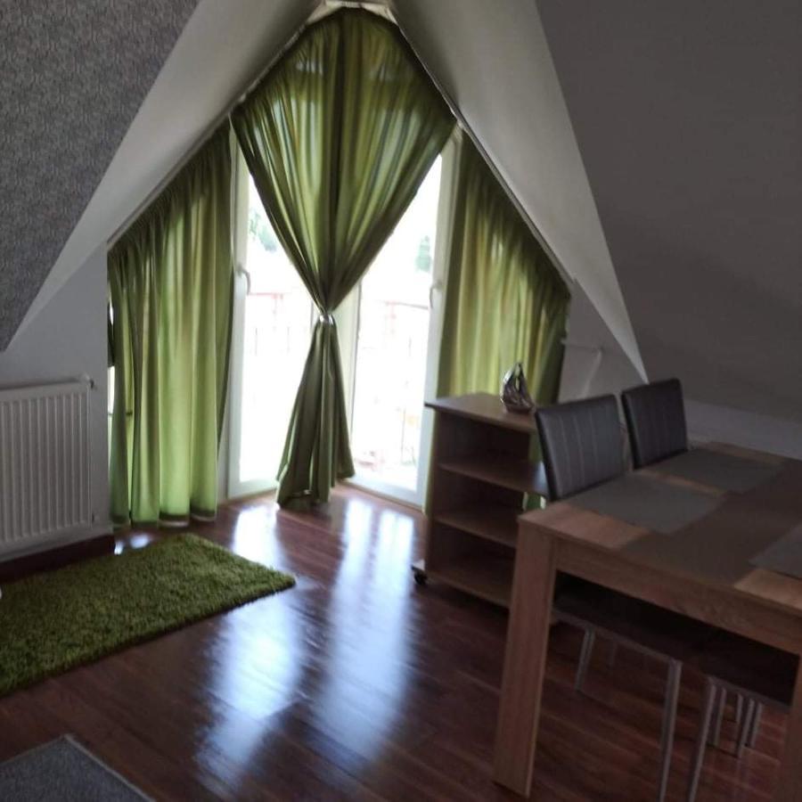 Tahiti apartman Hajduszoboszlo Bagian luar foto